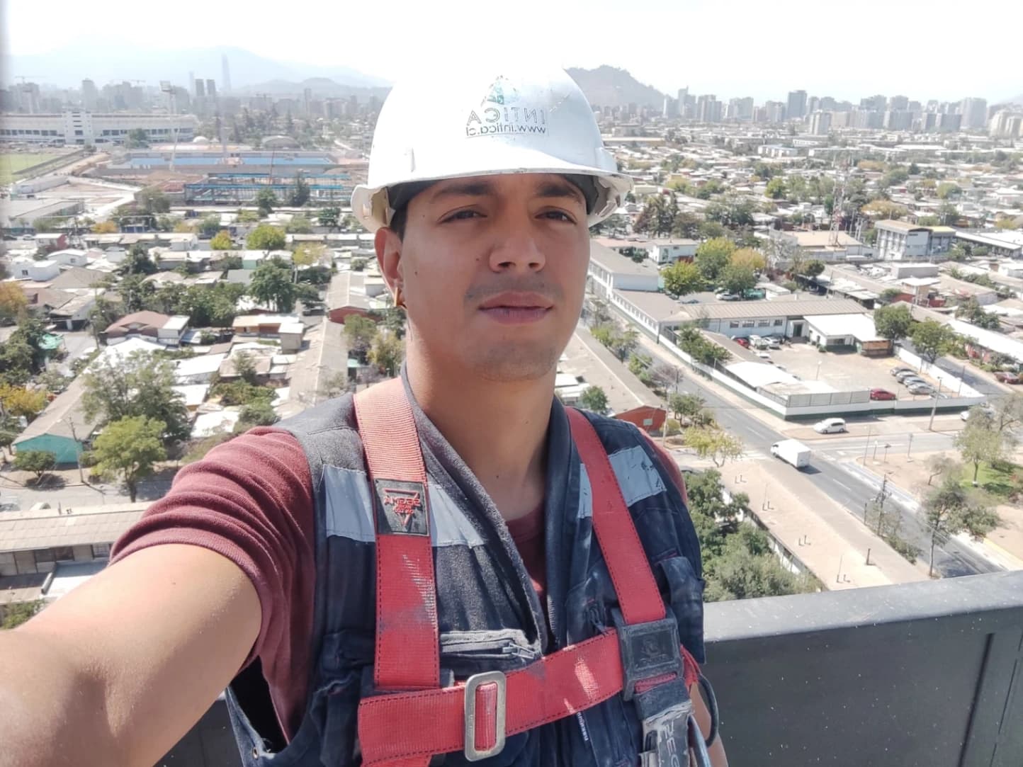 Israel Stefano Villaparedes Pérez